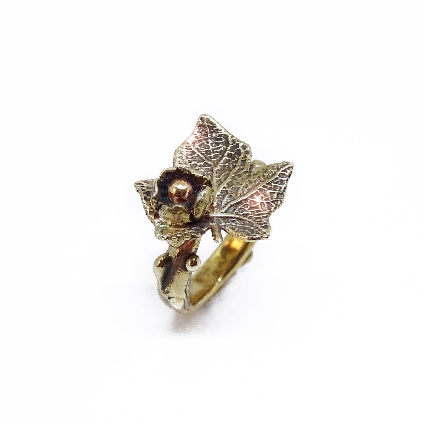 Anello Edera con fiore